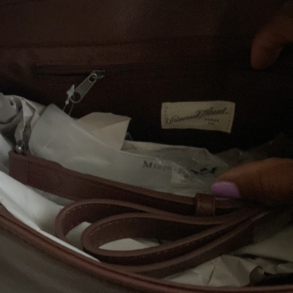 Universal Thread Handbag - image 3